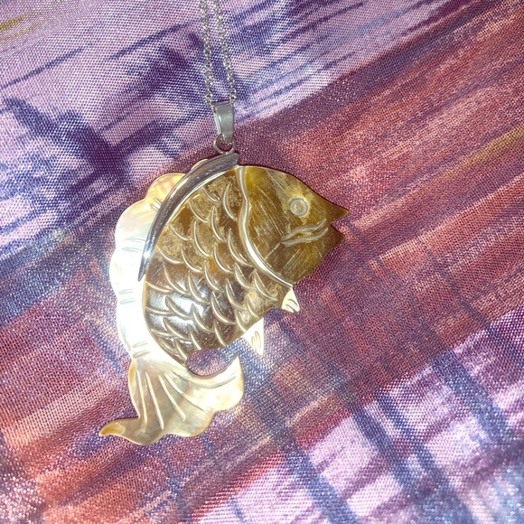 Fish pendant and SS chain - Picture 1 of 3